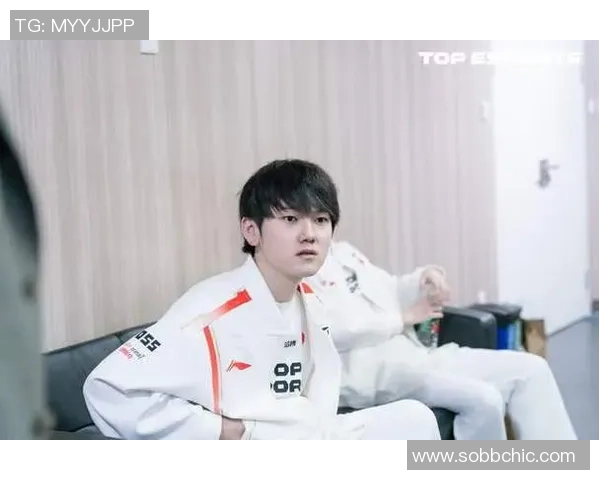 TES在世界大师赛积分榜上以54分稳居第一位置展现强劲实力